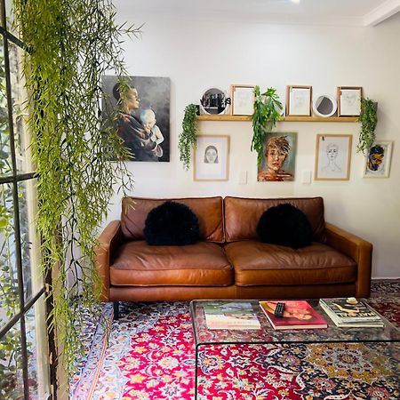Art-Inspired Bedroom Close To Cbd Mossel Bay Exteriör bild
